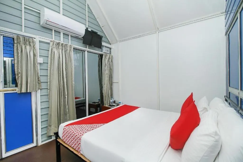 Hotel Airport A4 Transit Hub - Eco Chalets Katunayaka